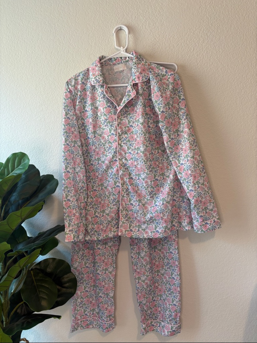 Women's Floral Cotton Pajama Set - Pink & Green - Picture 1 of 8